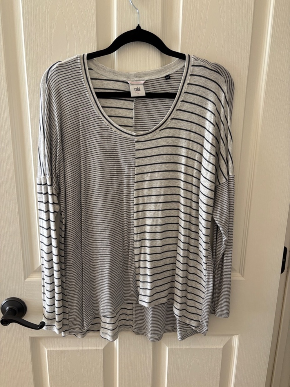 CAbi Two-Tone Striped Long Sleeve Scoop Neck Top in Gray & Black